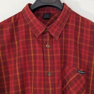 Oakley Regular Fit Button Down Plaid Shirt Red - Size XL